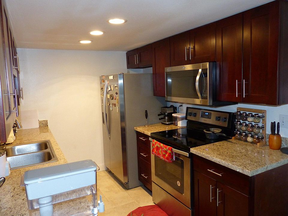 1st image of 14508 NE 7th Pl APT 1
