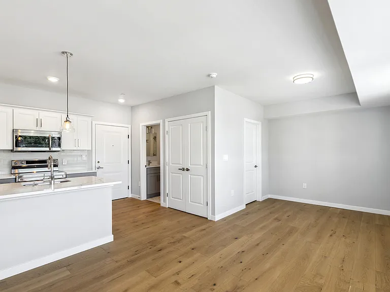 3838 Pechin St #306 — Photo 13