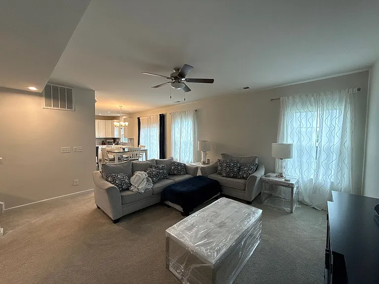1524 Scarbrough Cir SW — Photo 7