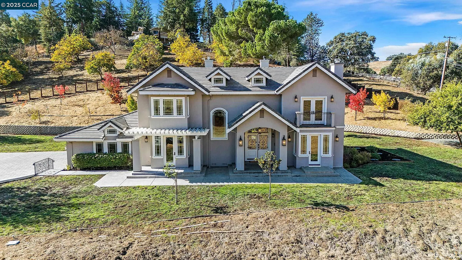 2495 Reliez Valley Rd photo 1