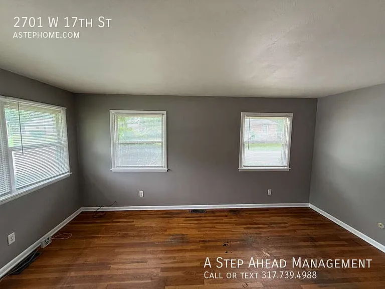 2701 W 17th St — Photo 8