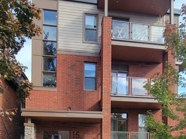 15 Monk St #2, Ottawa, ON K1S 3Y5