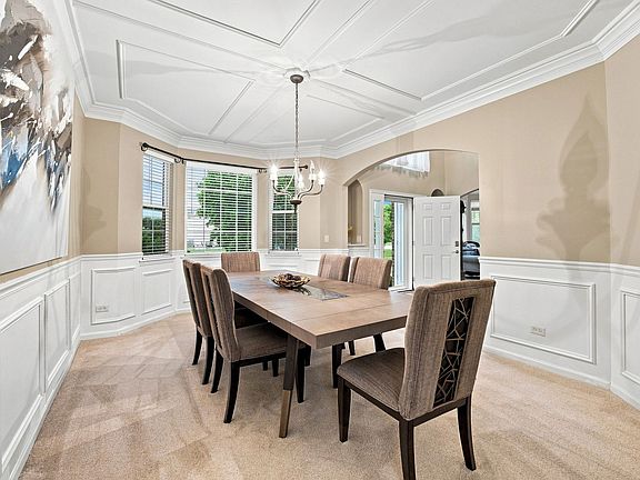 5th image of 15913 S Selfridge Cir