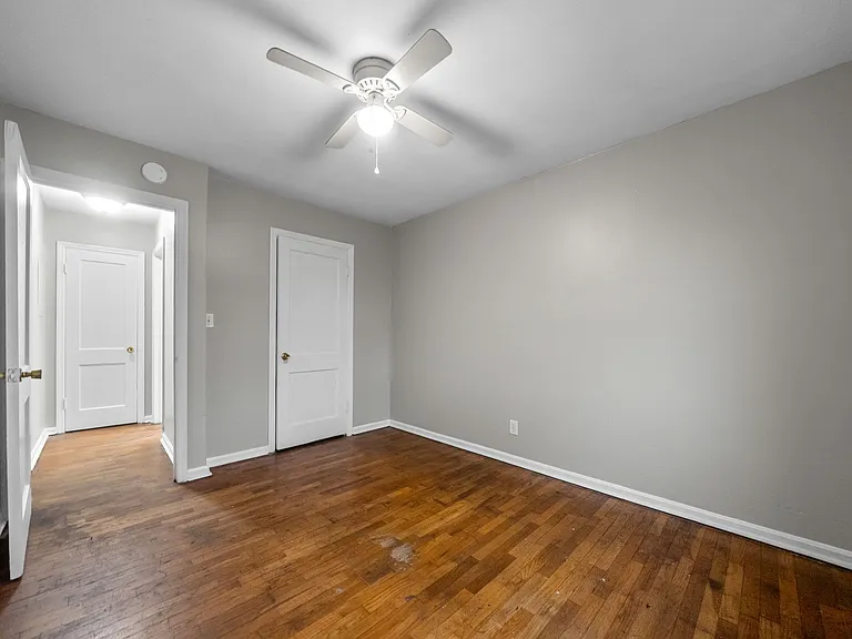 1525 Ferrell St #7 — Photo 12