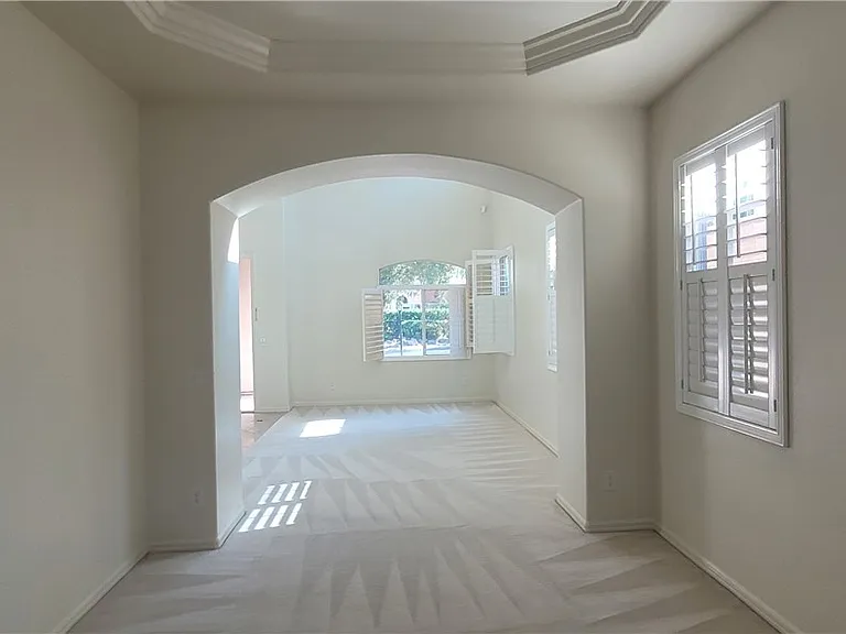 7728 Villa De La Paz Ave — Photo 43