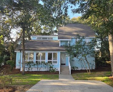 405 Oak Lake Circle, North Myrtle Beach, SC, 29582