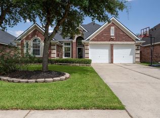 10702 Sterling Manor Dr, Spring, TX 77379