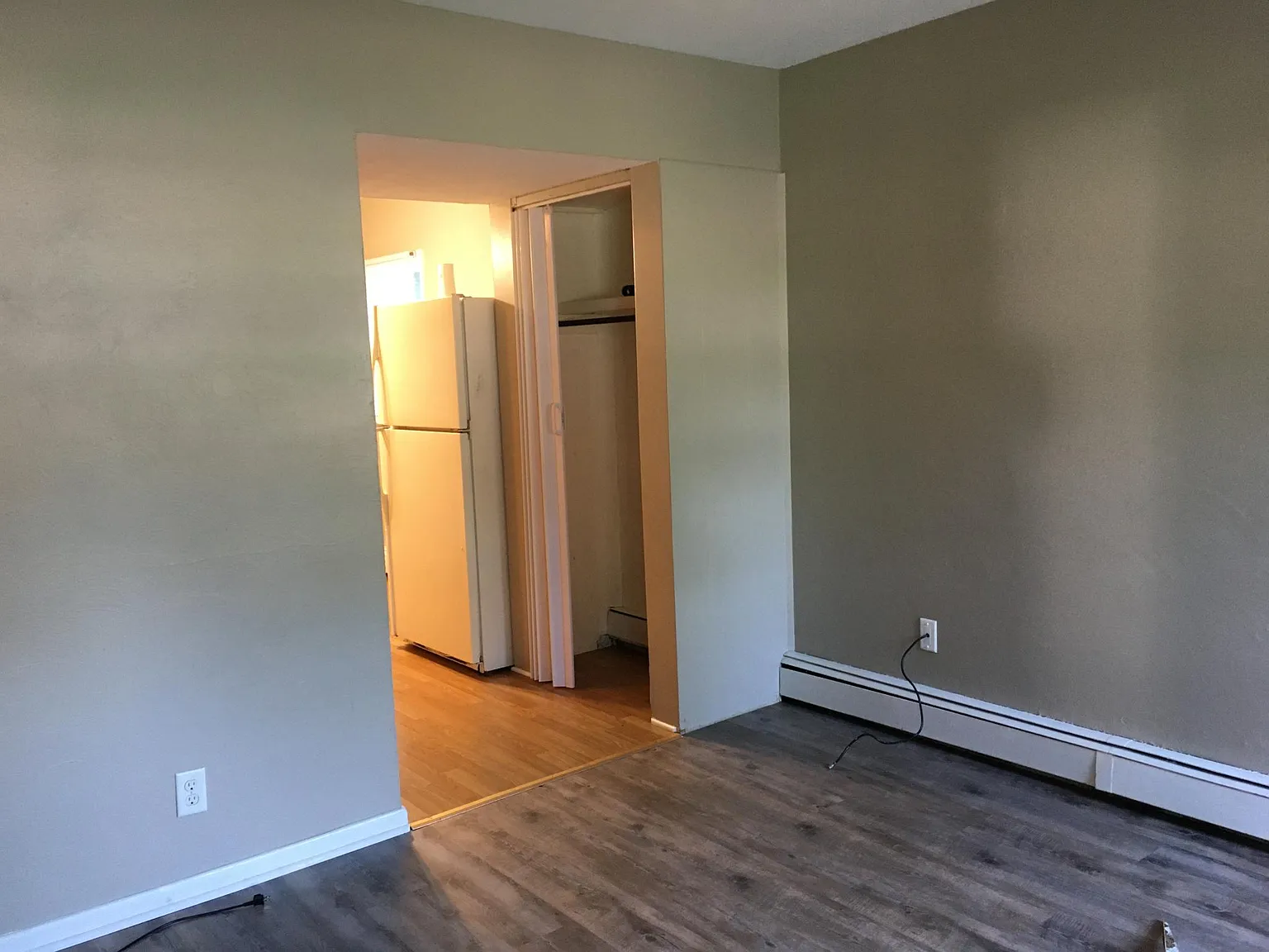 2 bed, 800 sqft, $875 — Photo 2