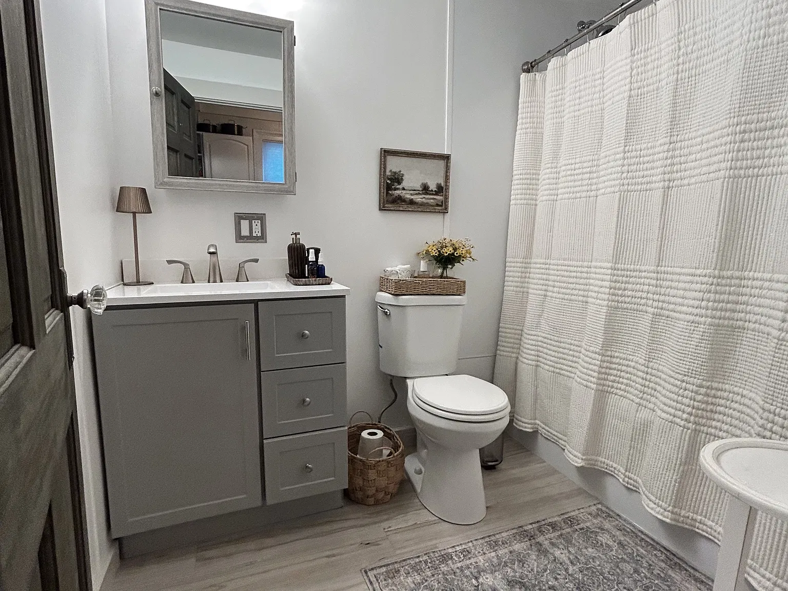 2 bed, $2,200 — Photo 4