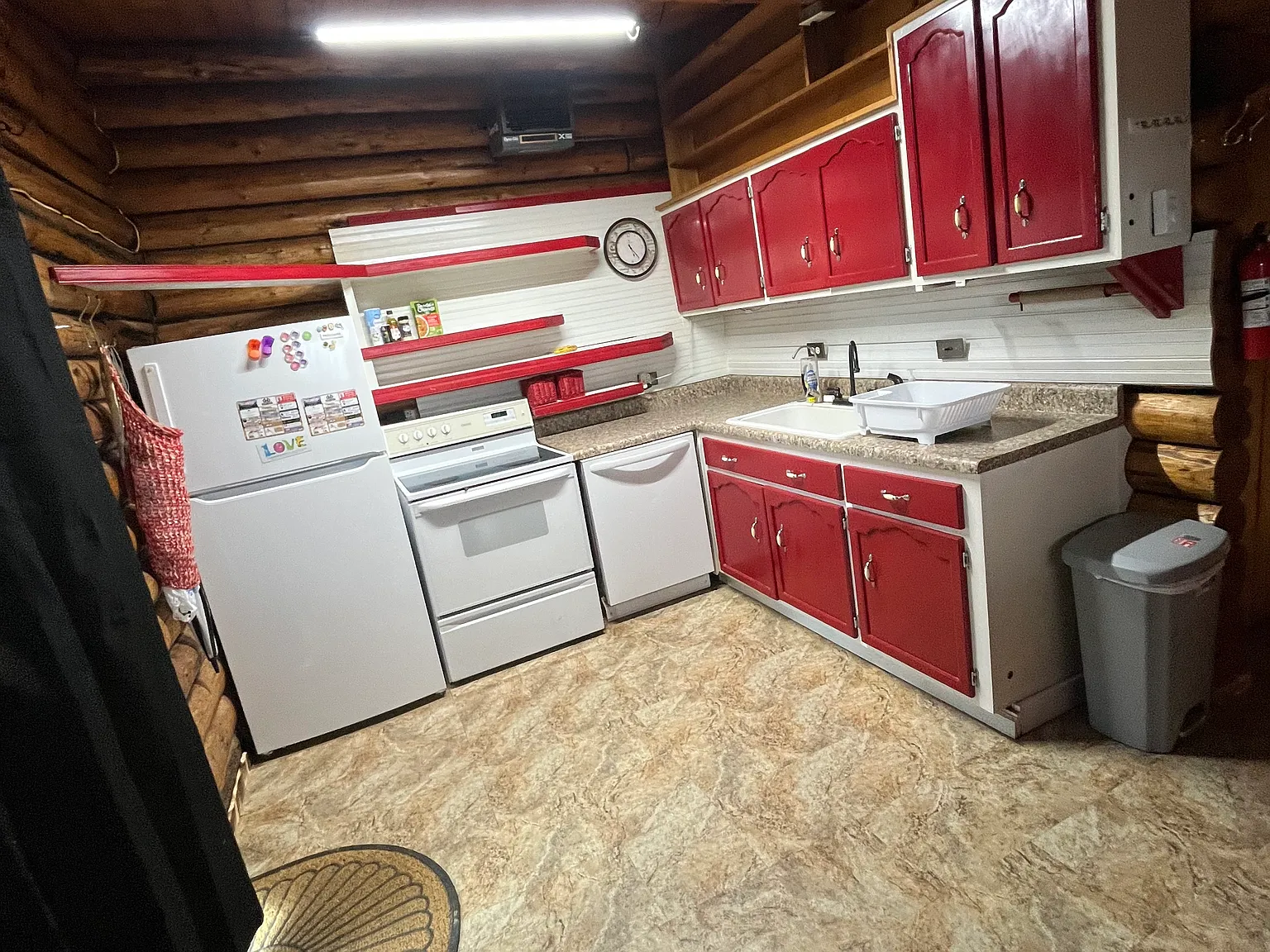 2 bed, 1350 sqft, $1,000 — Photo 2