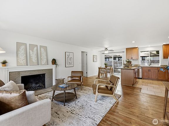 3rd image of 3340 SE Cedar Court