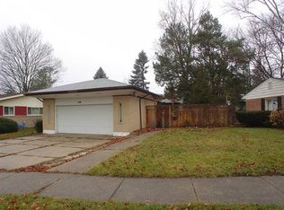 2300 Hanover Dr, Lansing, MI