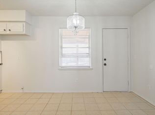 3301 Gwendolyn Ln, Edmond, OK 73034