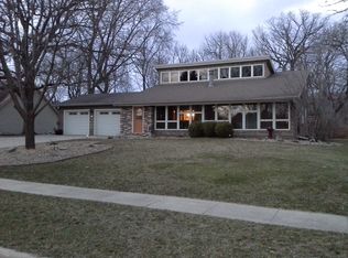 2116 Timberedge Dr, Iowa Falls, IA 50126