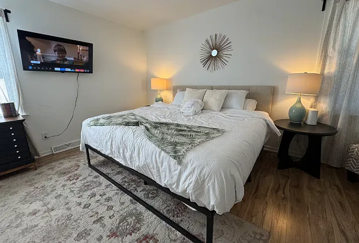 822 Eastern White Pines Rd — Photo 11