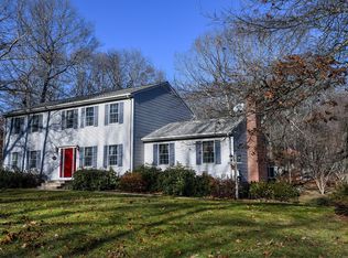 834 Gungywamp Rd, Groton, CT 06340