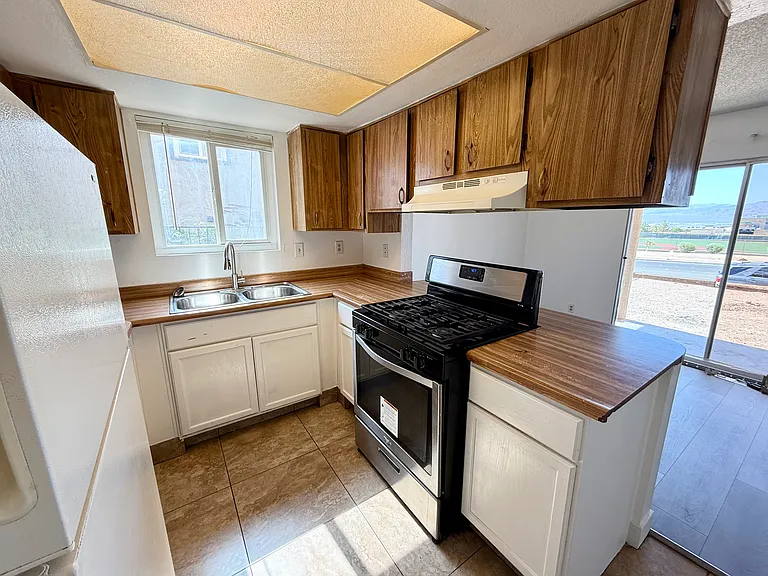 6984 Appleton Dr #2 — Photo 9