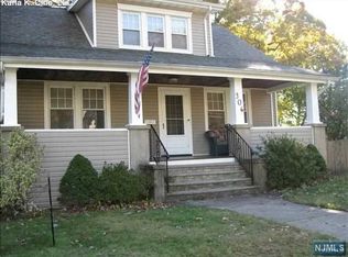 306 Diamond Bridge Ave, Hawthorne, NJ 07506