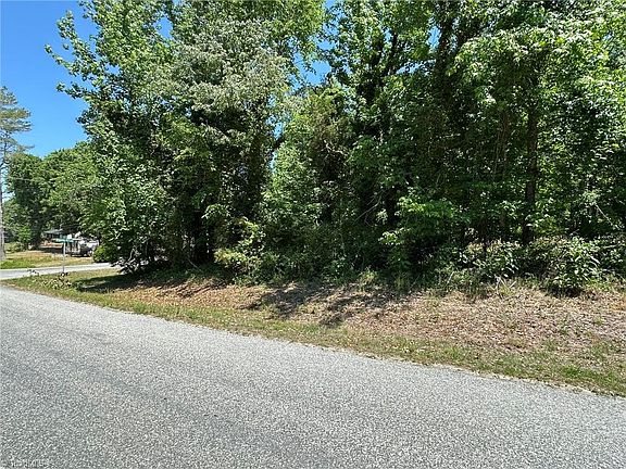 2nd image of 0 Ridgemeadow Dr Lot 11