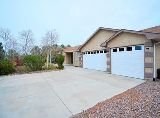 1144 E Sapinero Dr, Pueblo West, CO 81007
