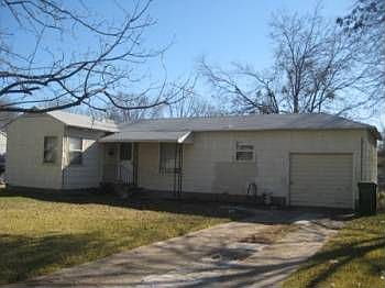 1st image of 1436 Meadowbrook Dr