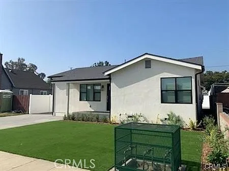 Building Photo - 523 N Lomita St