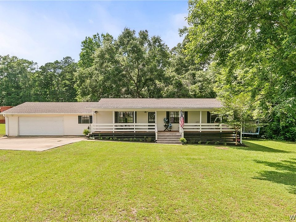 1st image of 15366 Pecan Dr