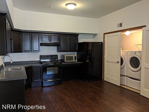 4th image of 112 College Ave #6