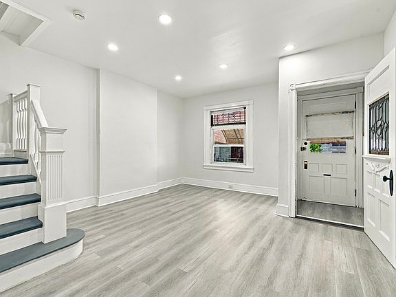 3rd image of 6011 Callowhill St #2