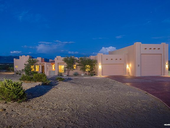 3rd image of 5711 Camino Escondida