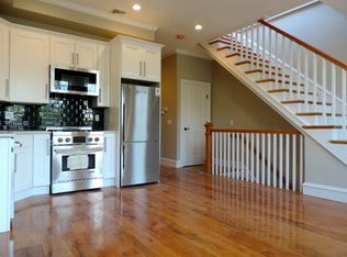 649 E Broadway #2, South Boston, MA 02127