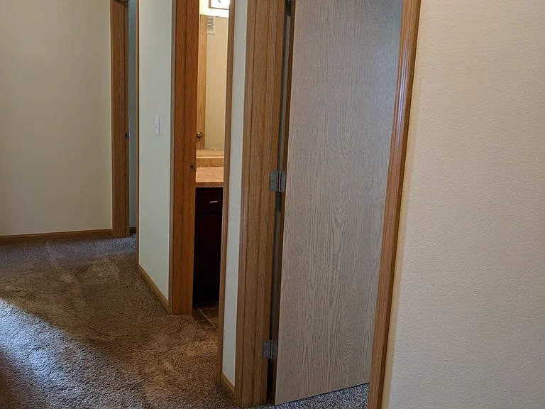 West Lake III Apartments — Photo 170