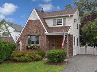 281 Sussex Rd, Wood-ridge, NJ 07075