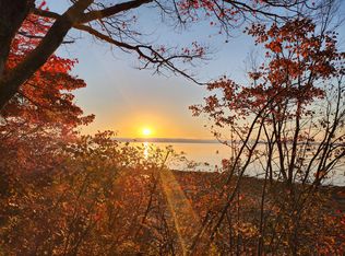 268 W Main St, Searsport, ME 04974