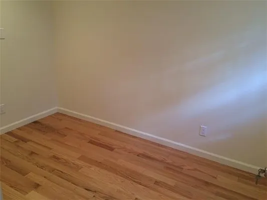 Rented by Kian Realty | media 21