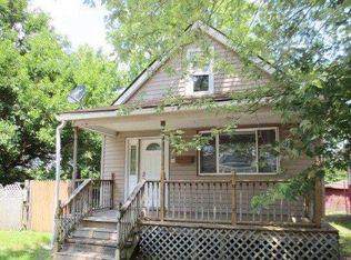 1141 Roosevelt St, Hammond, IN 46320