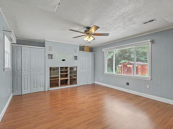 4th image of 30 Belmar Ave