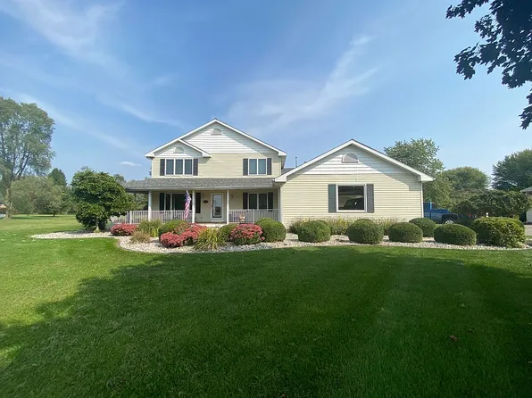 10585 S 8th St, Schoolcraft, MI 49087
