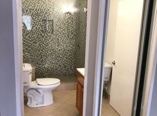 6827 Leland Way APT 13, Los Angeles, CA 90028