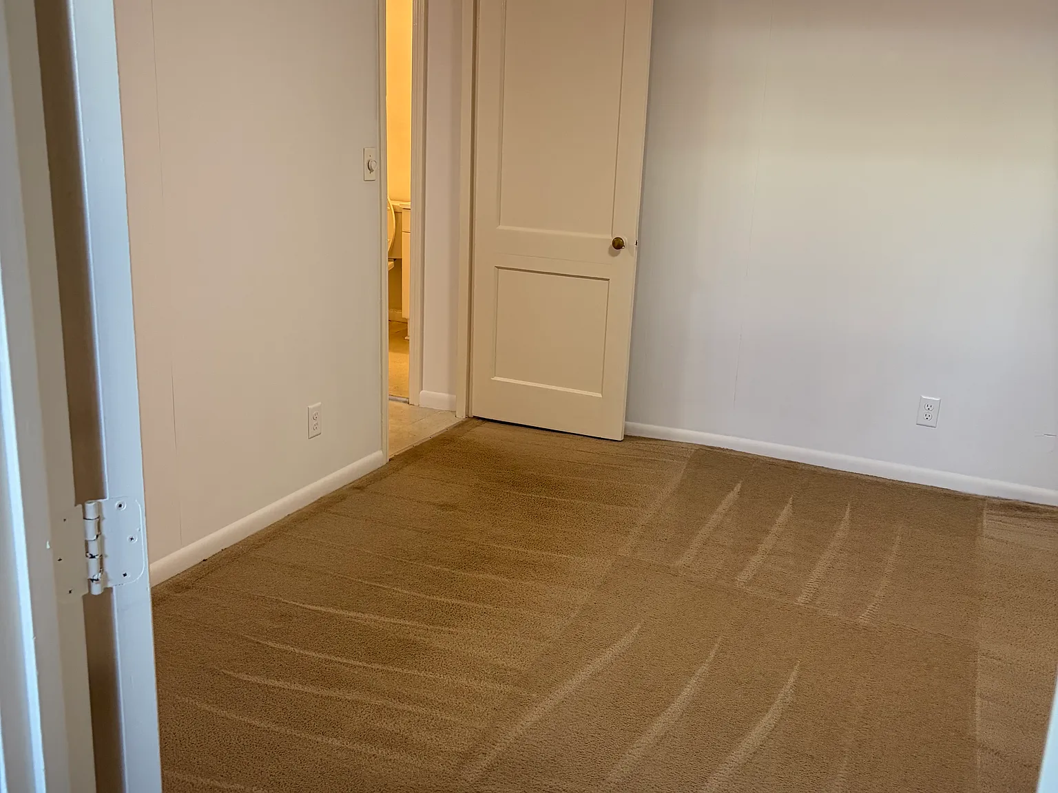1 bed, 500 sqft, $1,400 — Photo 3
