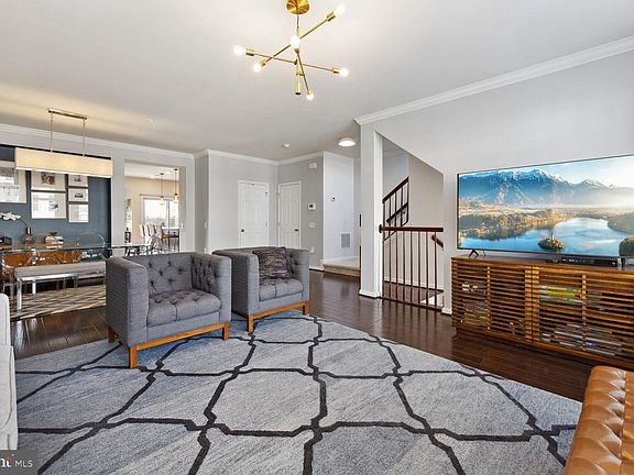 2nd image of 183 Copley Cir #29-B