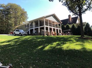 520 Brown Arrow Cir, Inman, SC 29349