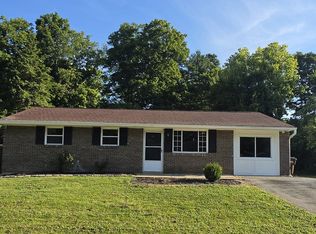 724 Winding Way, Cincinnati, OH 45245