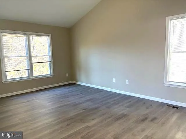 1018 Willowleaf Way — Photo 15