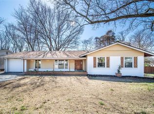 1539 Craig Rd, Saint Louis, MO 63146