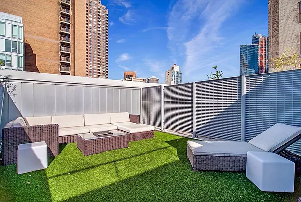 Rented by Compass | media 14