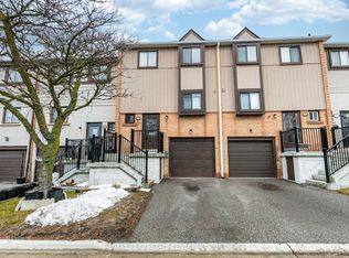 5 Moregate Cres, Brampton, ON L6S 3K9