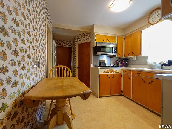 5th image of 2528 W Laura Ave