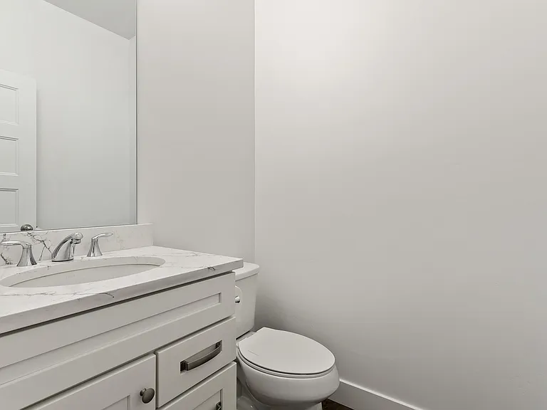 14806 S Queens Garden Ln — Photo 10