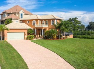 535 Treviso Dr, Apollo Beach, FL 33572